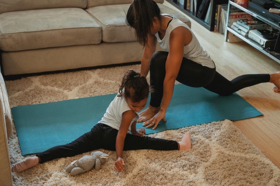 Diferencias entre pilates para niños y adultos