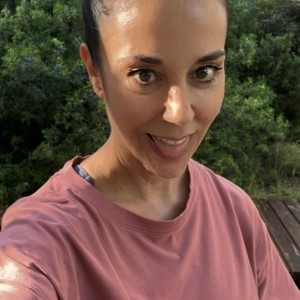 Estefania Parra Miravet Perfil